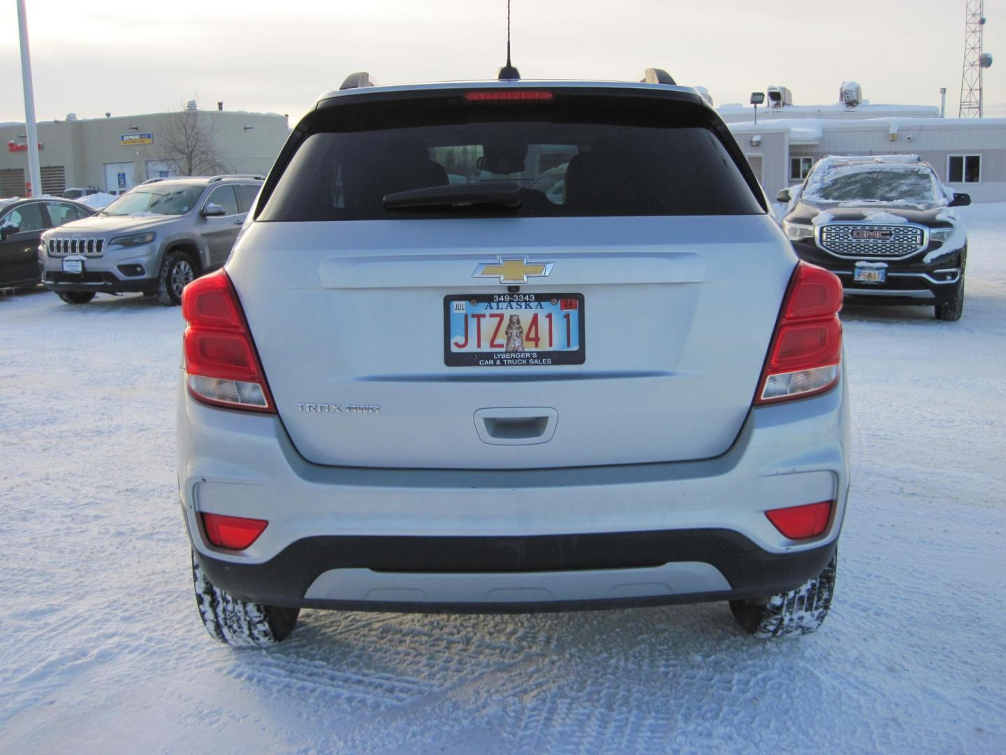 2021 silver /black Chevrolet Trax LT AWD (KL7CJPSM0MB) with an 1.4L L4 DOHC 16V engine, 6A transmission, located at 9530 Old Seward Highway, Anchorage, AK, 99515, (907) 349-3343, 61.134140, -149.865570 - Photo#3